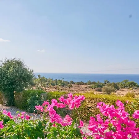 Stunning View & A Tranquil Mood 2 Br Agios Amvrosios (Kyrenia)
