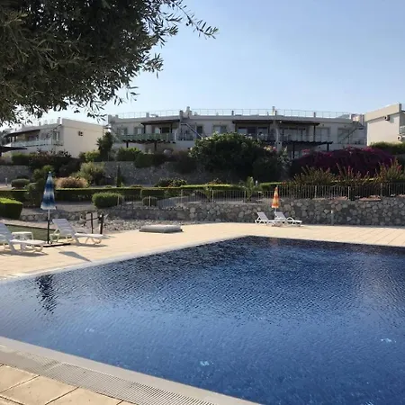 Stunning View & A Tranquil Mood 2 Br Apartment Agios Amvrosios (Kyrenia)